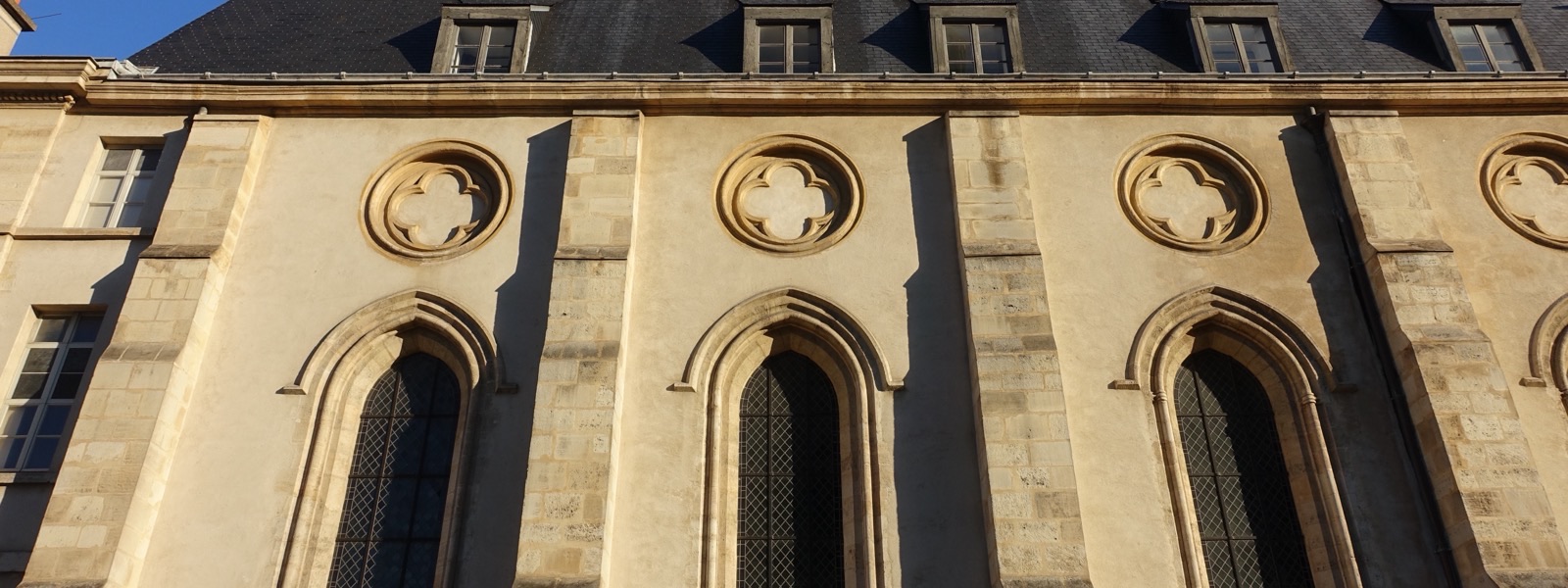 La façade du lycée Henri-IV à Paris