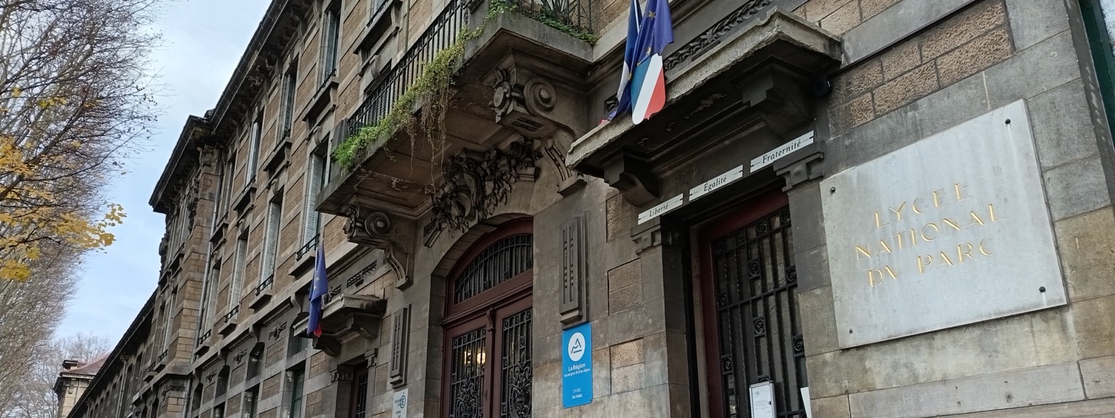 L'entrée du lycée du Parc à Lyon