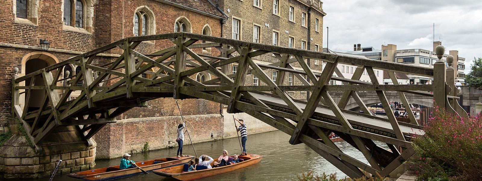 Le pont mathématique de Queens' College, à Cambridge