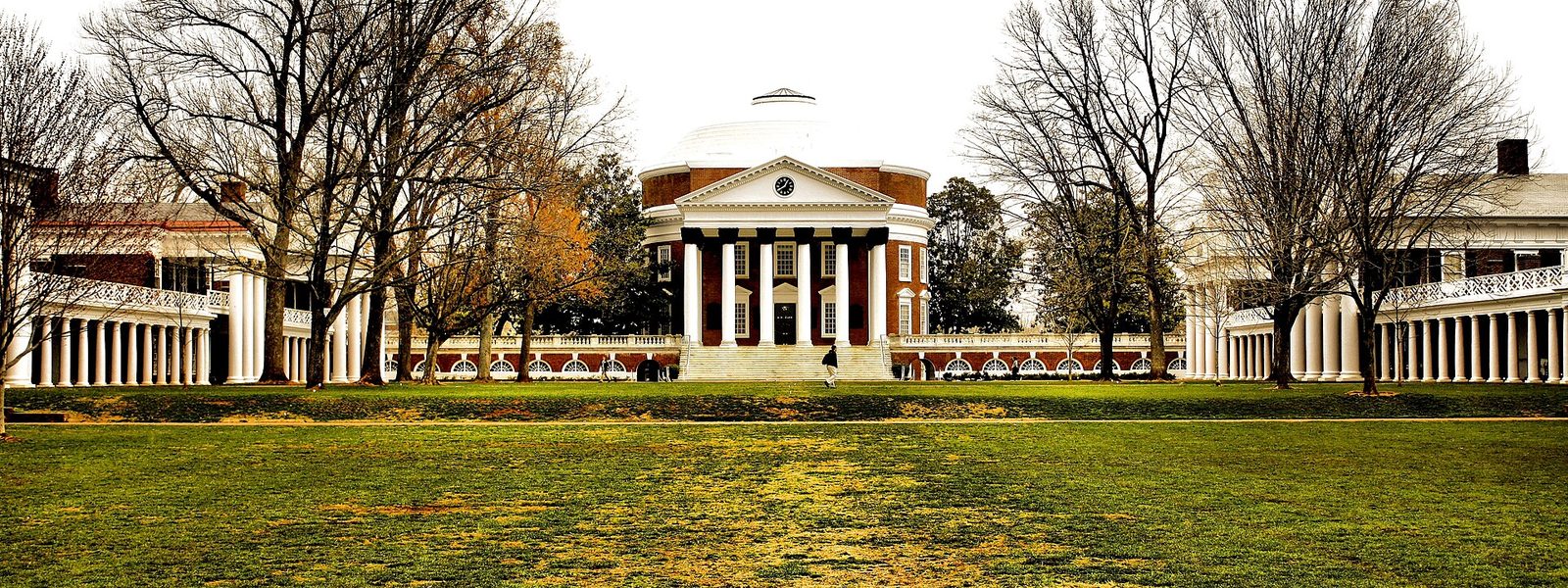 La Rotonde et la pelouse de l'université de Virginie, à Charlottesville